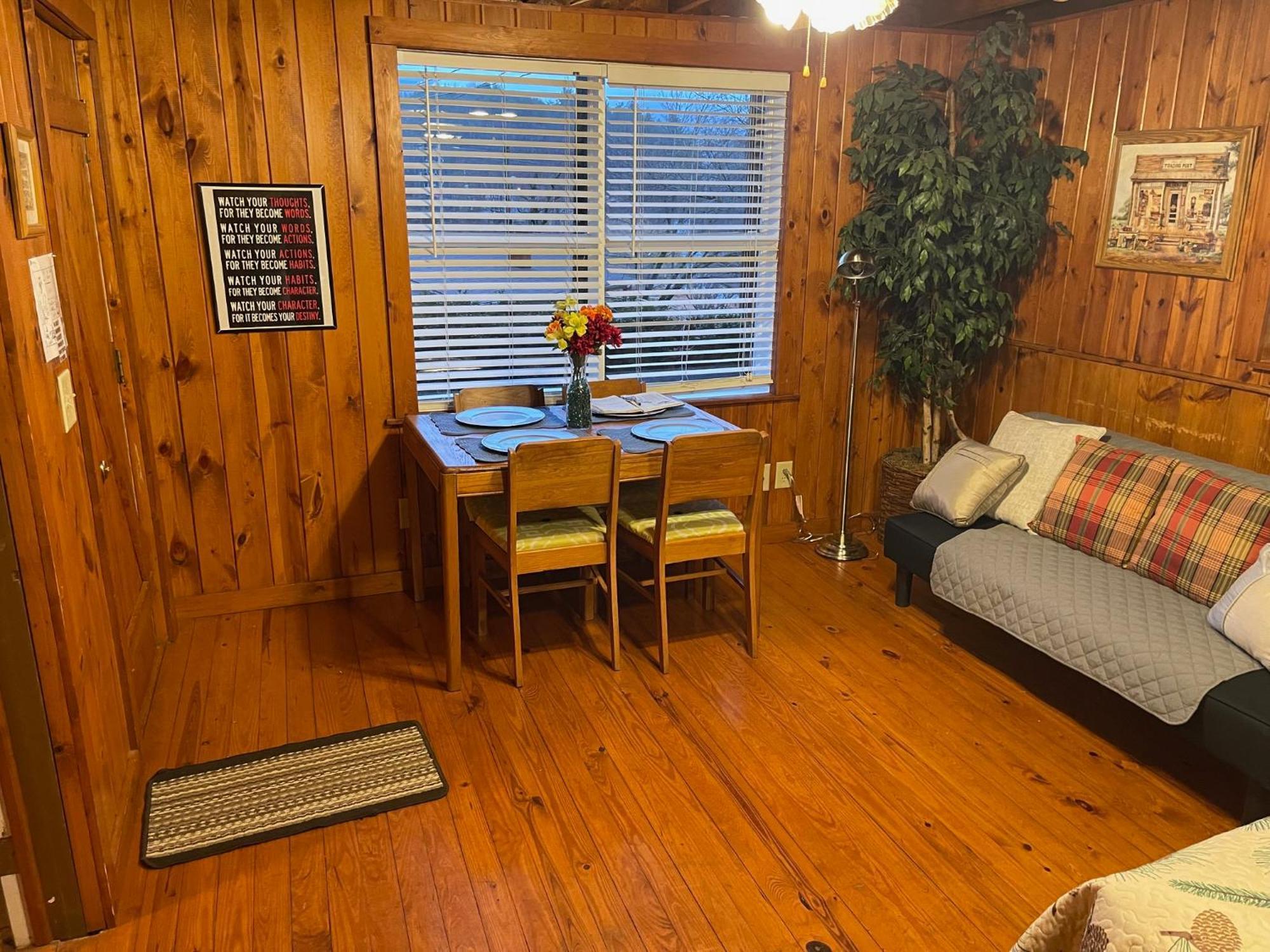 Mountain Aire Cottages & Inn Clayton Eksteriør billede