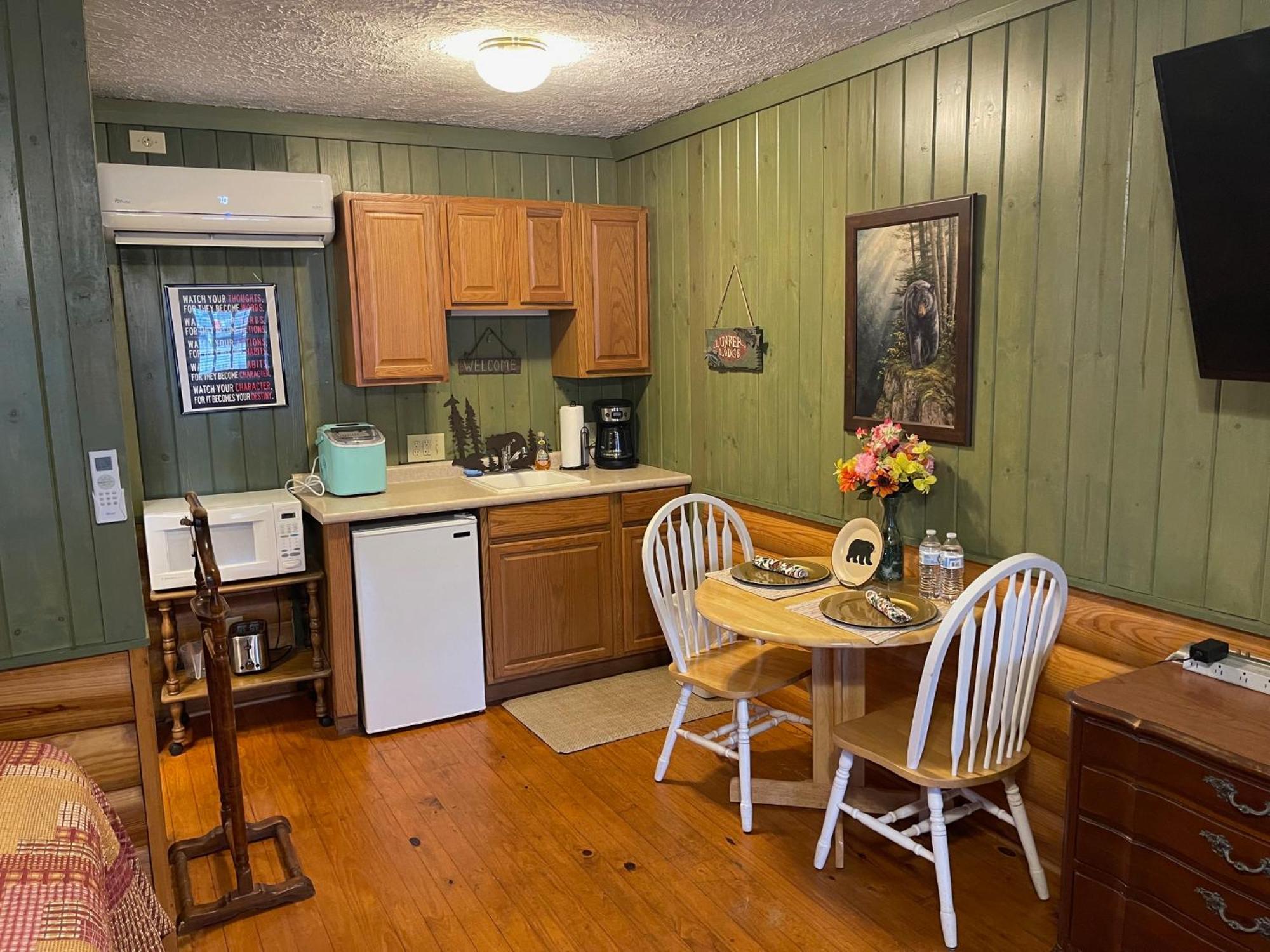 Mountain Aire Cottages & Inn Clayton Eksteriør billede